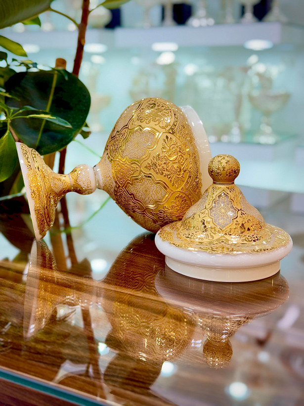 خرید شکلات خوری اصل بوهمیا