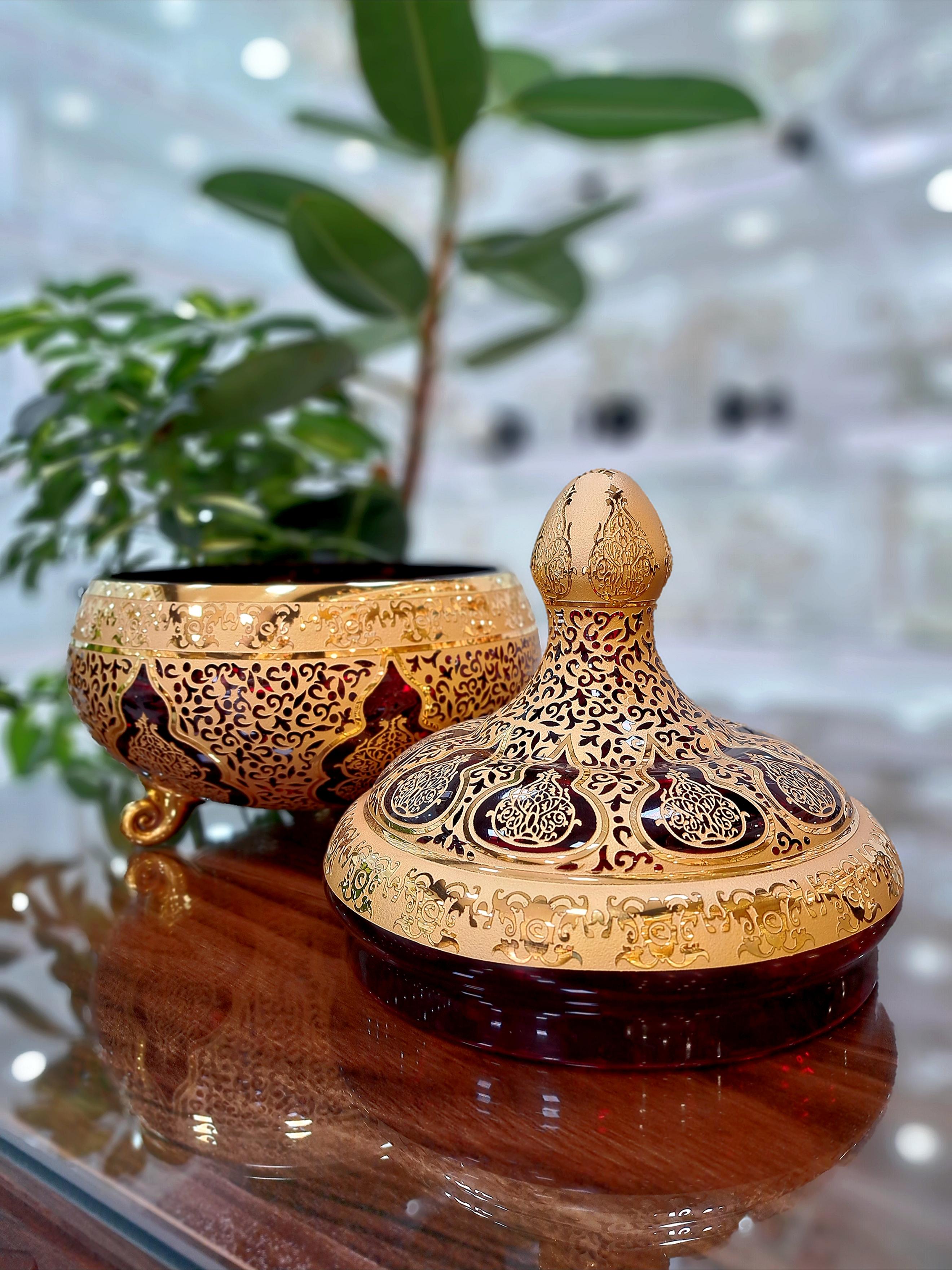 شکلات خوری کریستال طلاکوب