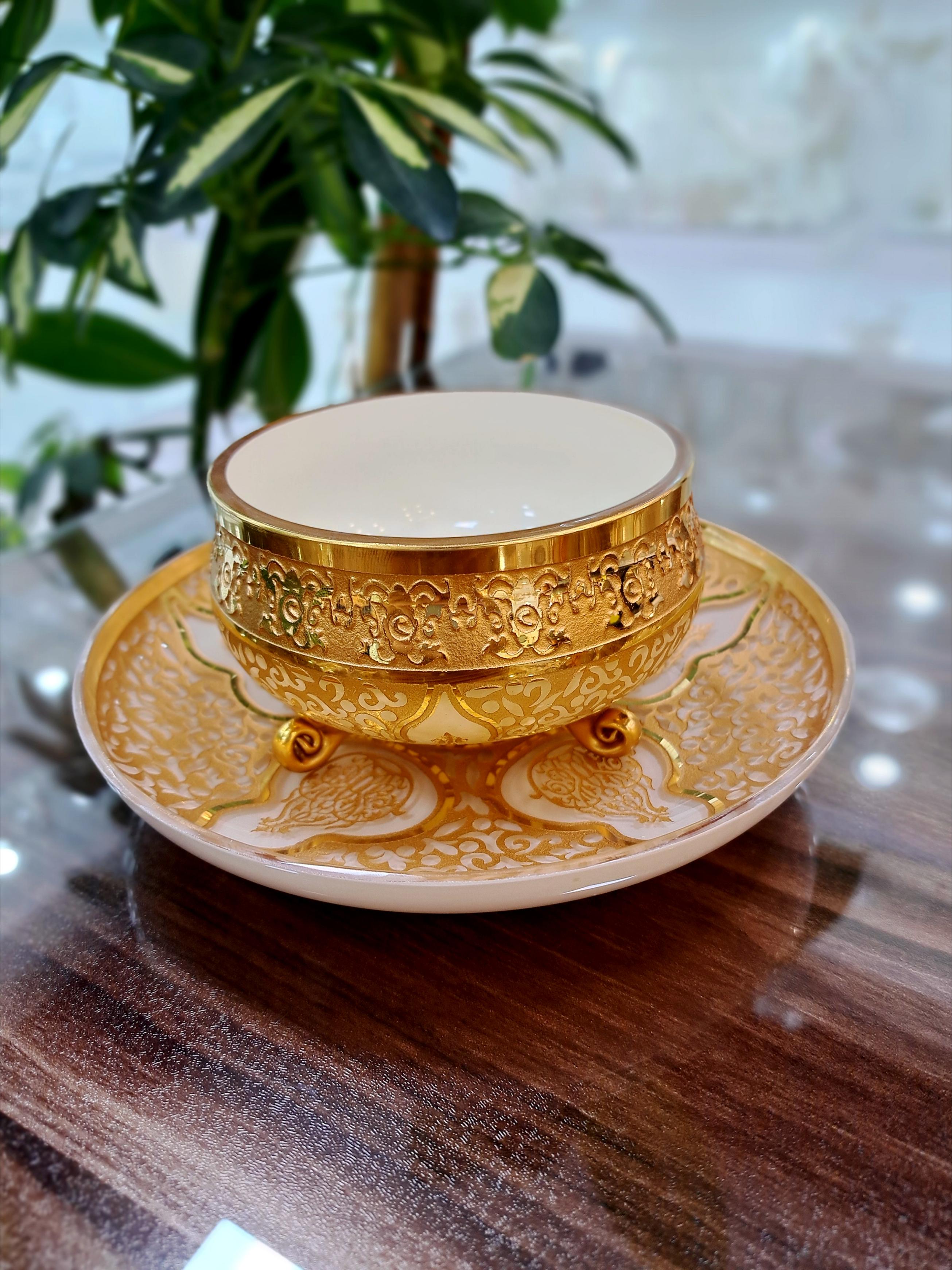 ست پیاله و پیش دستی طرح کاستل