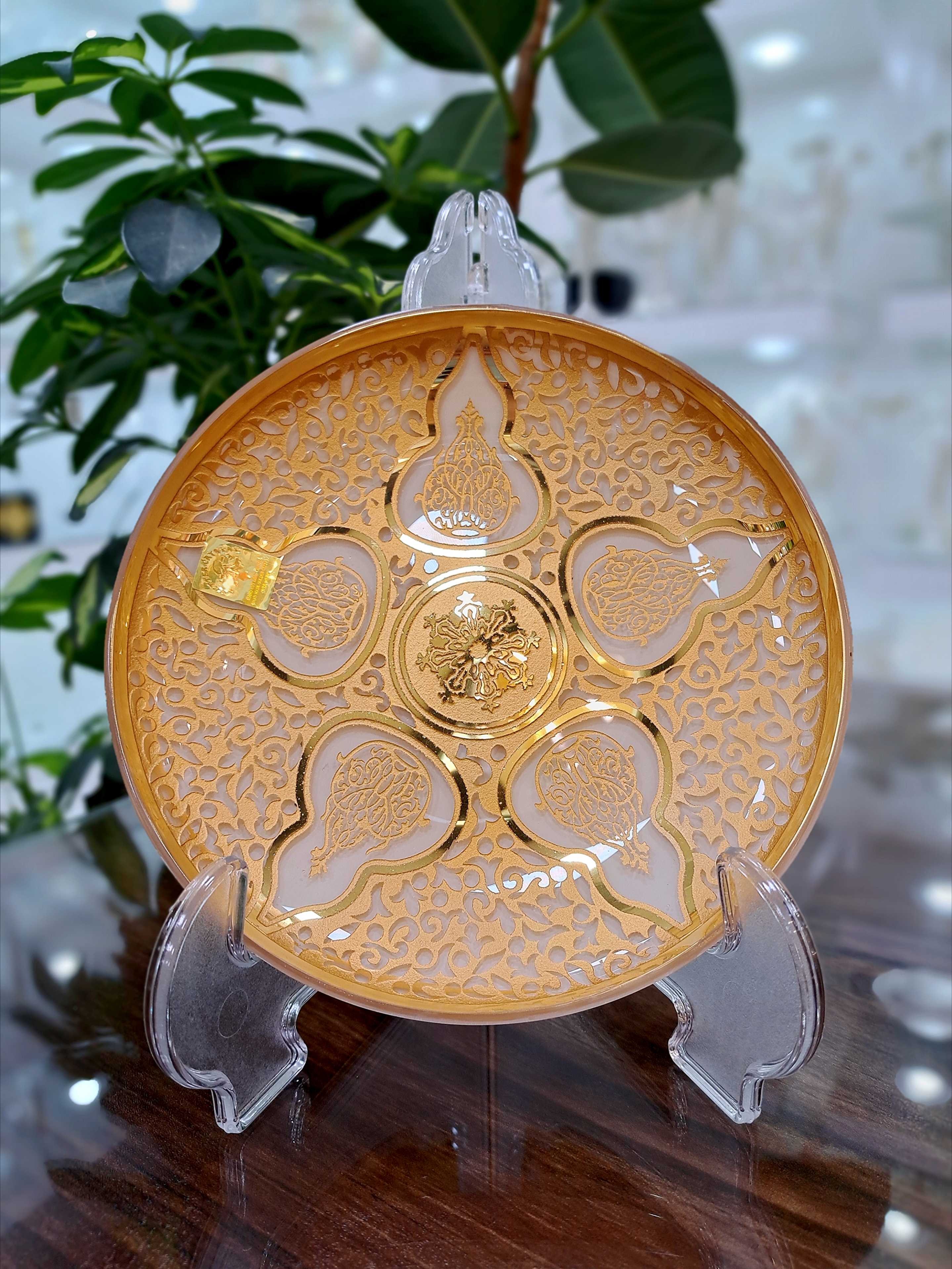 سرویس پیاله و پیش دستی کریستال طلاکوب