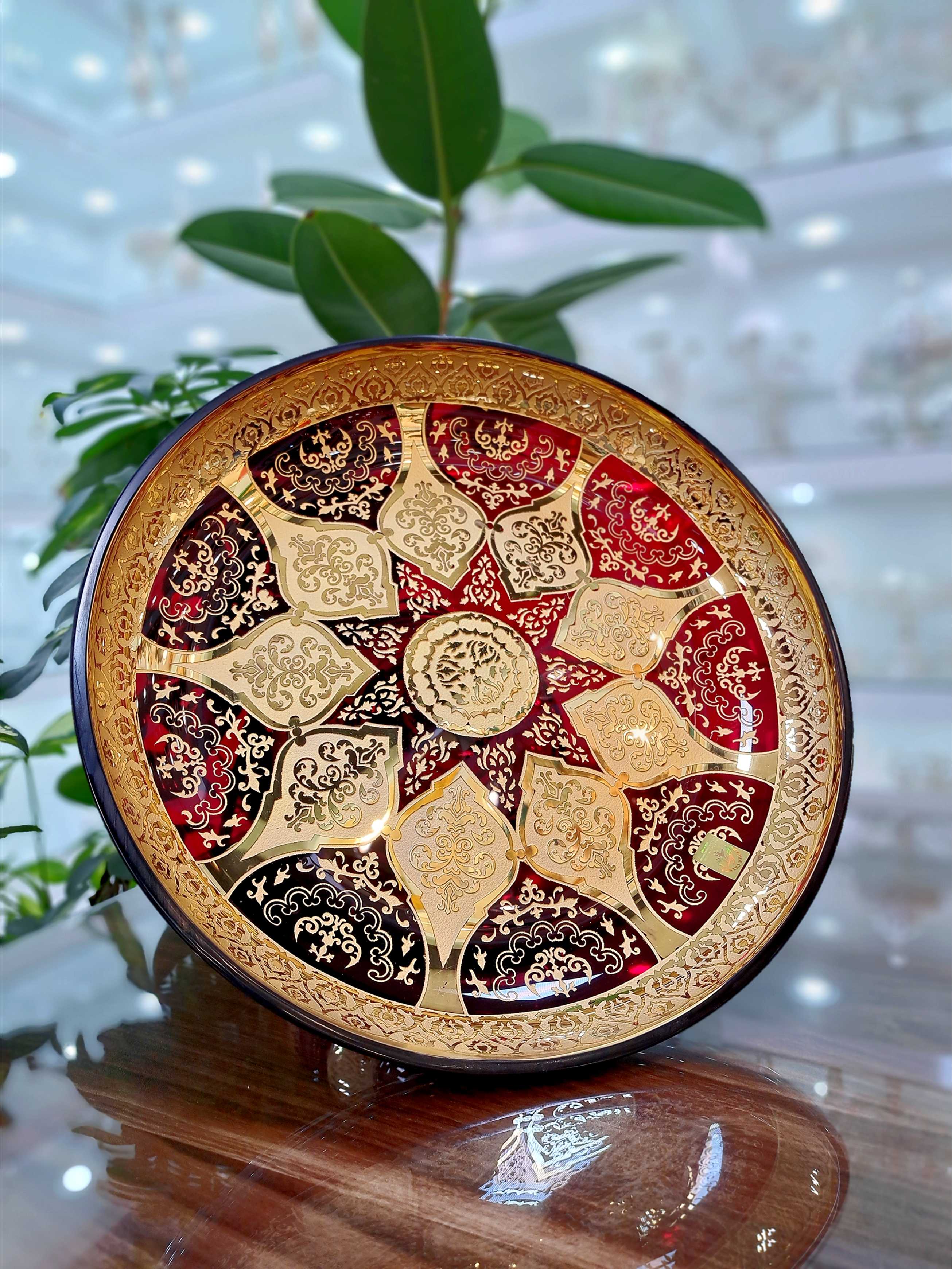 شیرینی خوری کریستال طلاکوب