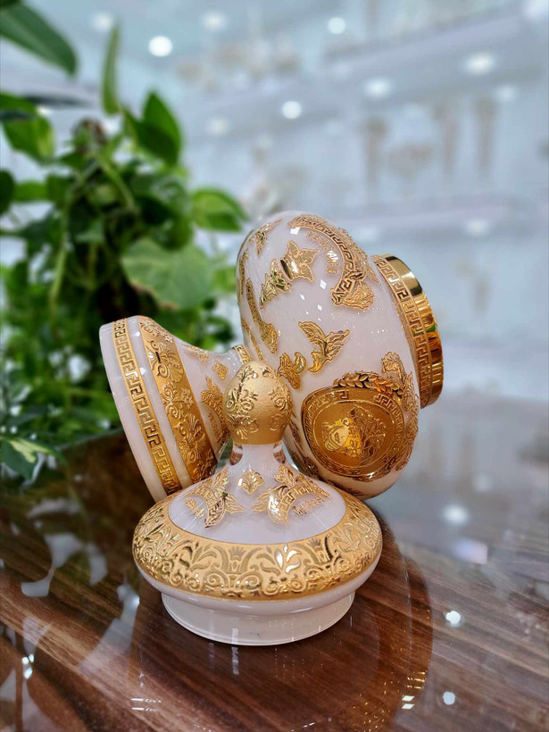 شکلات خوری پایه دار کریستال طلاکوب200