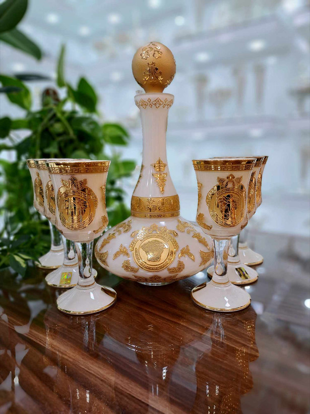 ست تنگ و جام 8 پارچه کریستال ورساچه کرم