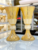 گلدان کریستال طلاکوب کنار سالنی