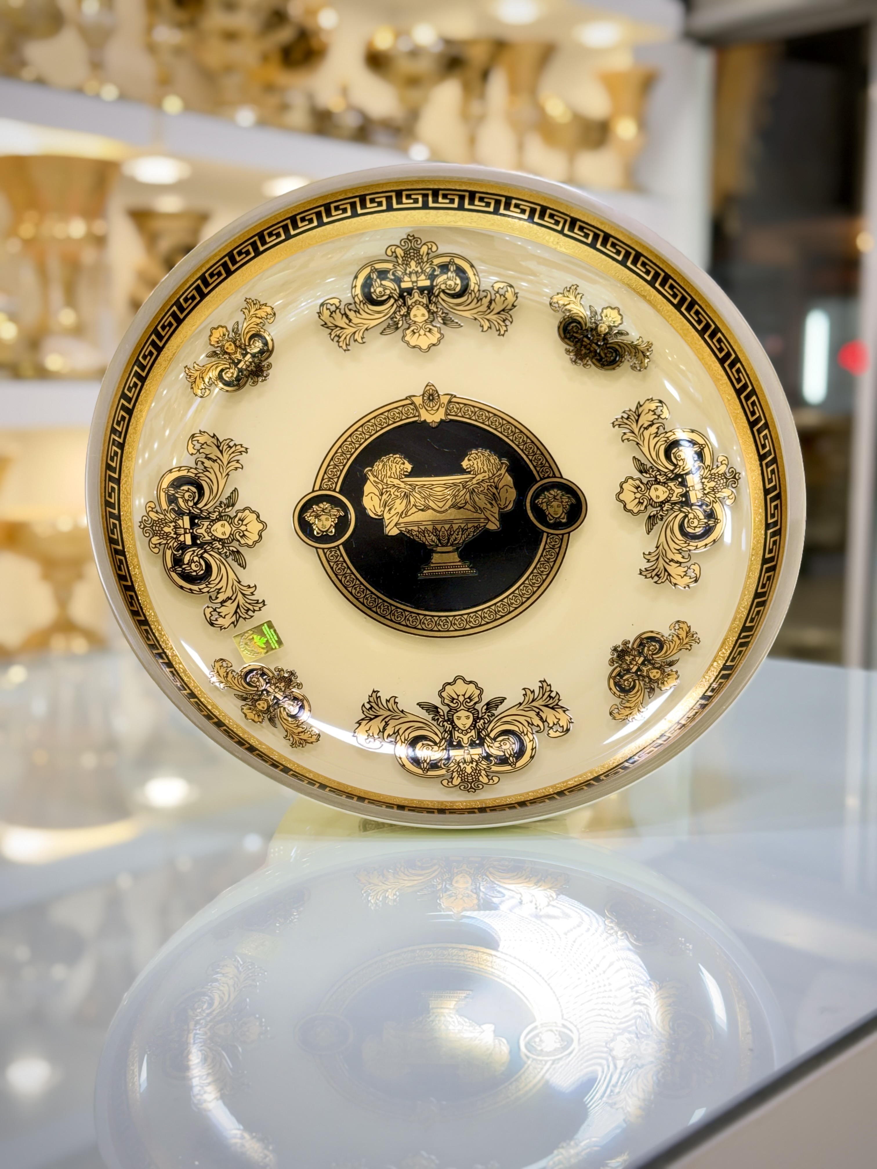 شیرینی خوری کریستال طلاکوب طرح ورساچه کاریزما 