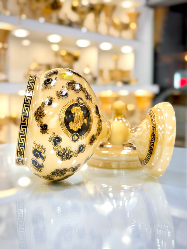 خرید شکلات خوری کریستال طلاکوب رنگ کرم