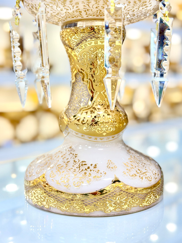 خرید شمعدان کریستال طلاکوب رنگ کرم با تراش برجسته