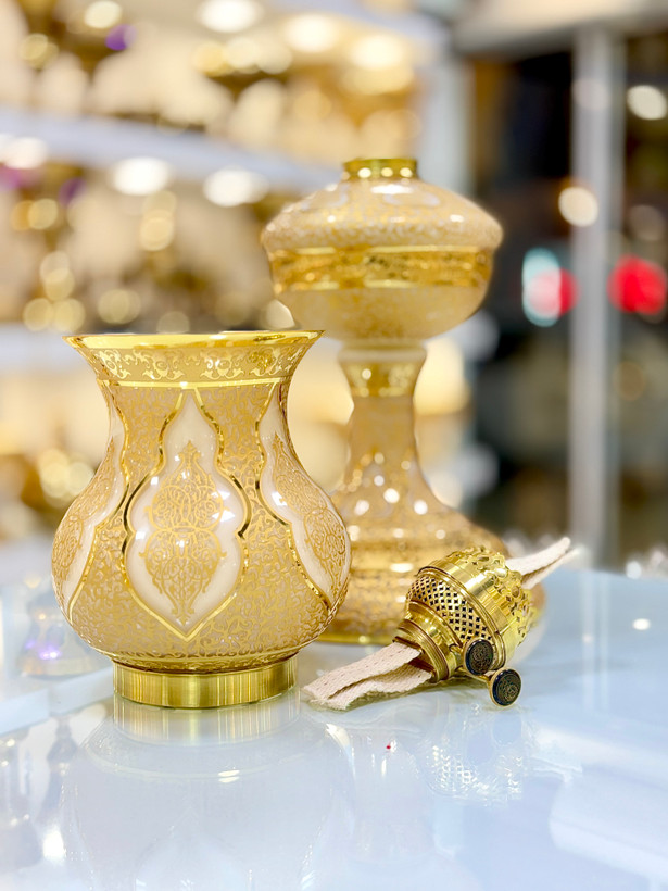 ست سه تیکه کریستال طلاکوب کنسولی با تراش برجسته