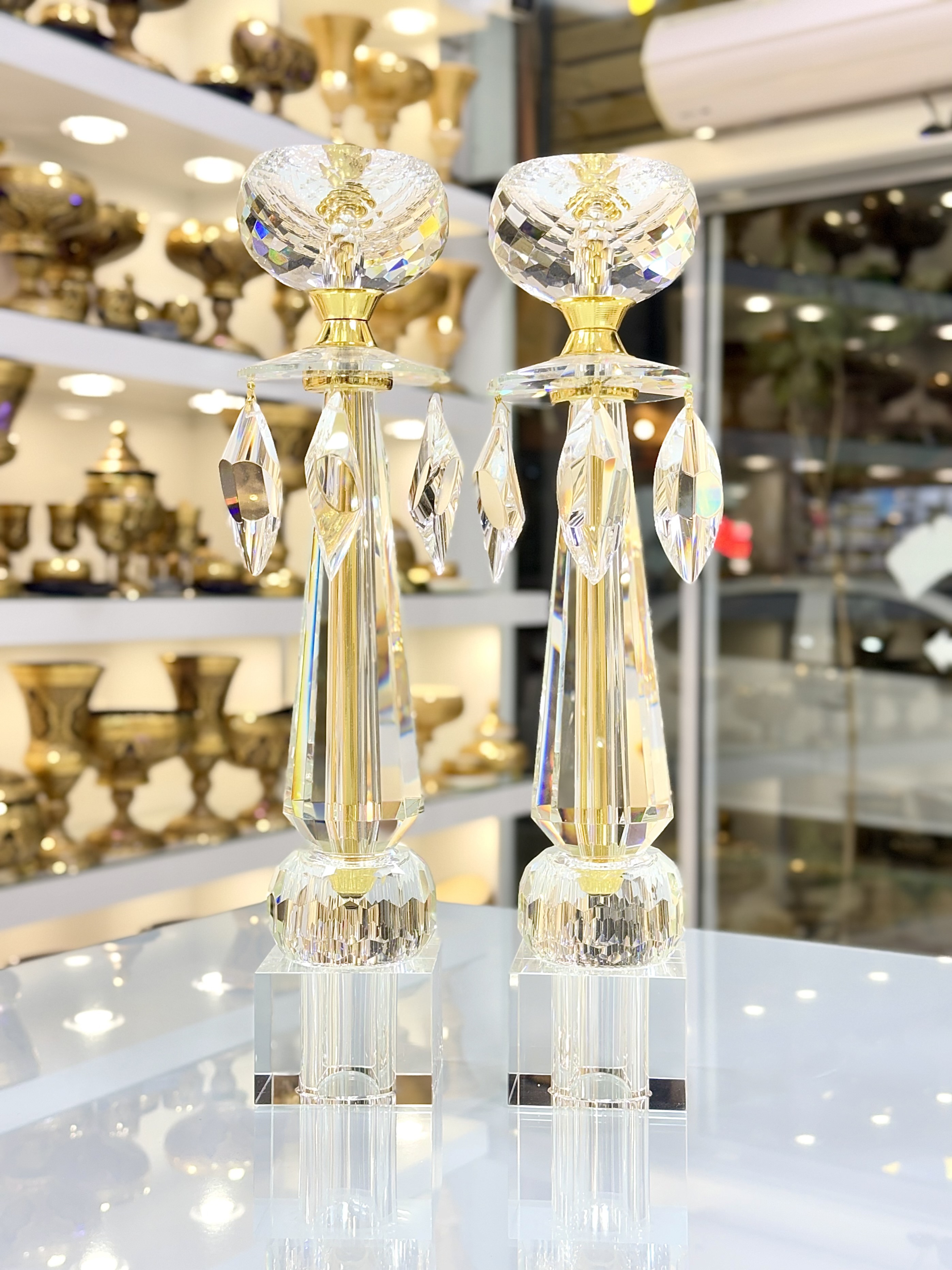 خرید شمعدان کریستال طرح جدید