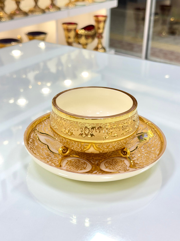 ست پیاله و پیش دستی طرح کاستل